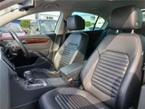 2011 Volkswagen Passat Sedan for sale, Japanese used car export - photo 27 of 49 | GULJI TRADERS