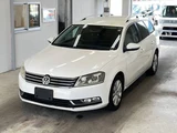 2014 Volkswagen Passat Base Sedan for sale, Japanese used car export - photo 1 of 5 | GULJI TRADERS