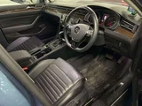 2015 Volkswagen Passat Sedan for sale, Japanese used car export - photo 7 of 13 | GULJI TRADERS