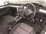 2016 Volkswagen Passat Sedan for sale, Japanese used car export - photo 3 of 11 | GULJI TRADERS