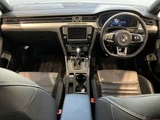 2017 Volkswagen Passat 2.0TSI Sedan for sale, Japanese used car export - photo 3 of 10 | GULJI TRADERS