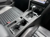 2017 Volkswagen Passat TSI Sedan for sale, Japanese used car export - photo 12 of 24 | GULJI TRADERS
