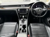 2017 Volkswagen Passat TSI Sedan for sale, Japanese used car export - photo 18 of 24 | GULJI TRADERS