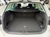 2017 Volkswagen Passat TSI Sedan for sale, Japanese used car export - photo 20 of 24 | GULJI TRADERS