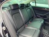 2018 Volkswagen Passat Sedan for sale, Japanese used car export - photo 5 of 9 | GULJI TRADERS