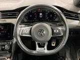 2019 Volkswagen Passat 2.0TSI Sedan for sale, Japanese used car export - photo 4 of 9 | GULJI TRADERS