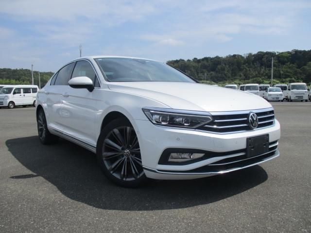 2021 Volkswagen Passat - photo 1 2021 Volkswagen Passat Sedan for sale, Japanese used car export | GULJI TRADERS