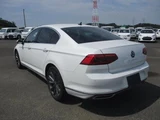 2021 Volkswagen Passat Sedan for sale, Japanese used car export - photo 2 of 6 | GULJI TRADERS