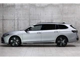 2025 Volkswagen Passat e Hybrid Sedan for sale, Japanese used car export - photo 3 of 19 | GULJI TRADERS