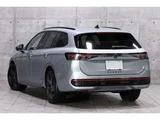 2025 Volkswagen Passat e Hybrid Sedan for sale, Japanese used car export - photo 5 of 19 | GULJI TRADERS