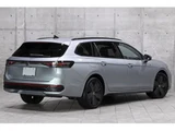 2025 Volkswagen Passat e Hybrid Sedan for sale, Japanese used car export - photo 2 of 9 | GULJI TRADERS