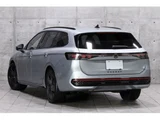 2025 Volkswagen Passat e Hybrid Sedan for sale, Japanese used car export - photo 5 of 9 | GULJI TRADERS