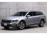 2022 Volkswagen Passat Alltrack TDI Sedan for sale, Japanese used car export - photo 1 of 17 | GULJI TRADERS