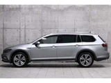 2022 Volkswagen Passat Alltrack TDI Sedan for sale, Japanese used car export - photo 3 of 17 | GULJI TRADERS