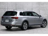 2022 Volkswagen Passat Alltrack TDI 4MOTION Sedan for sale, Japanese used car export - photo 2 of 9 | GULJI TRADERS