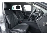 2022 Volkswagen Passat Alltrack TDI 4MOTION Sedan for sale, Japanese used car export - photo 6 of 9 | GULJI TRADERS