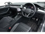 2022 Volkswagen Passat Alltrack TDI 4MOTION Sedan for sale, Japanese used car export - photo 7 of 9 | GULJI TRADERS