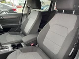 2011 Volkswagen Passat Variant Sedan for sale, Japanese used car export - photo 6 of 9 | GULJI TRADERS
