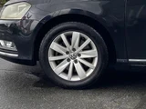 2011 Volkswagen Passat Variant Sedan for sale, Japanese used car export - photo 9 of 9 | GULJI TRADERS