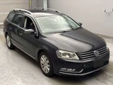 2014 Volkswagen Passat Variant Sedan for sale, Japanese used car export - photo 3 of 14 | GULJI TRADERS