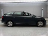 2014 Volkswagen Passat Variant Sedan for sale, Japanese used car export - photo 6 of 14 | GULJI TRADERS