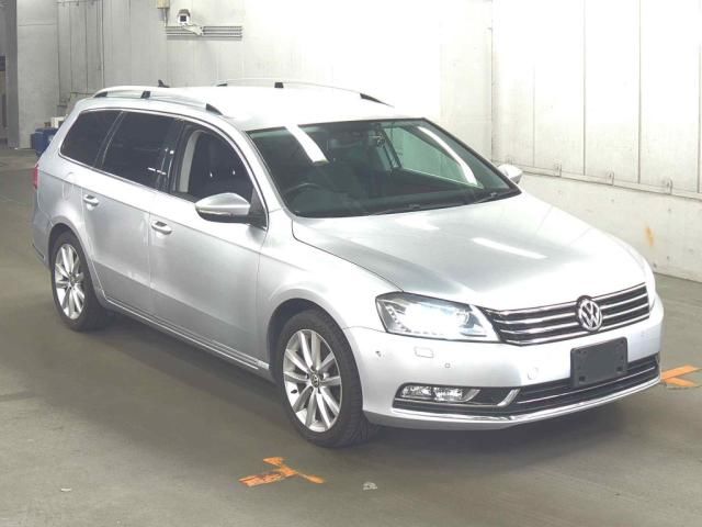 2014 Volkswagen Passat Variant Sedan for sale, Japanese used car export | GULJI TRADERS