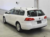 2014 Volkswagen Passat Variant Sedan for sale, Japanese used car export - photo 2 of 10 | GULJI TRADERS