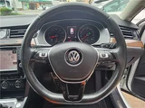 2015 Volkswagen Passat Variant Sedan for sale, Japanese used car export - photo 21 of 38 | GULJI TRADERS
