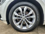 2015 Volkswagen Passat Variant Sedan for sale, Japanese used car export - photo 31 of 38 | GULJI TRADERS
