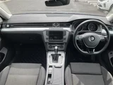 2015 Volkswagen Passat Variant TSI Sedan for sale, Japanese used car export - photo 3 of 24 | GULJI TRADERS