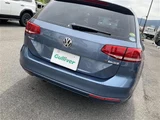 2015 Volkswagen Passat Variant TSI Sedan for sale, Japanese used car export - photo 13 of 24 | GULJI TRADERS