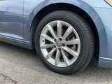 2015 Volkswagen Passat Variant TSI Sedan for sale, Japanese used car export - photo 14 of 24 | GULJI TRADERS
