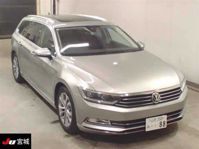 2015 Volkswagen Passat Variant Sedan for sale, Japanese used car export | GULJI TRADERS