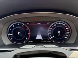 2016 Volkswagen Passat Variant Sedan for sale, Japanese used car export - photo 17 of 62 | GULJI TRADERS