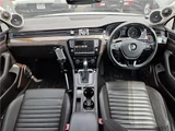 2016 Volkswagen Passat Variant Sedan for sale, Japanese used car export - photo 3 of 68 | GULJI TRADERS