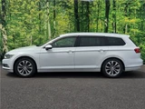 2016 Volkswagen Passat Variant Sedan for sale, Japanese used car export - photo 17 of 68 | GULJI TRADERS