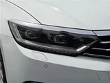 2016 Volkswagen Passat Variant Sedan for sale, Japanese used car export - photo 21 of 68 | GULJI TRADERS