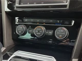 2016 Volkswagen Passat Variant Sedan for sale, Japanese used car export - photo 31 of 68 | GULJI TRADERS