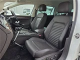 2016 Volkswagen Passat Variant Sedan for sale, Japanese used car export - photo 43 of 68 | GULJI TRADERS