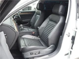 2016 Volkswagen Passat Variant Sedan for sale, Japanese used car export - photo 9 of 76 | GULJI TRADERS