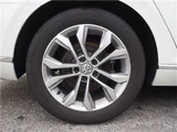 2016 Volkswagen Passat Variant Sedan for sale, Japanese used car export - photo 48 of 76 | GULJI TRADERS