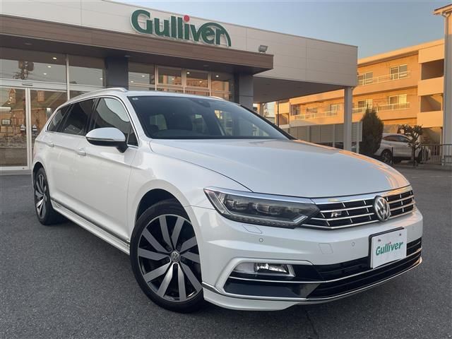 2016 Volkswagen Passat Variant TSI Sedan for sale, Japanese used car export | GULJI TRADERS