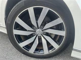 2016 Volkswagen Passat Variant TSI Sedan for sale, Japanese used car export - photo 8 of 22 | GULJI TRADERS