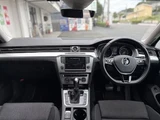 2016 Volkswagen Passat Variant TSI Comfortline Sedan for sale, Japanese used car export - photo 3 of 30 | GULJI TRADERS
