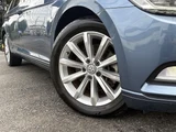 2016 Volkswagen Passat Variant TSI Comfortline Sedan for sale, Japanese used car export - photo 6 of 30 | GULJI TRADERS