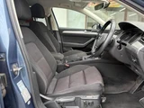 2016 Volkswagen Passat Variant TSI Comfortline Sedan for sale, Japanese used car export - photo 14 of 30 | GULJI TRADERS