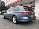 2016 Volkswagen Passat Variant TSI Comfortline Sedan for sale, Japanese used car export - photo 25 of 30 | GULJI TRADERS