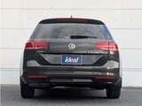 2016 Volkswagen Passat Variant Sedan for sale, Japanese used car export - photo 6 of 27 | GULJI TRADERS