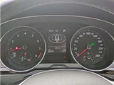 2016 Volkswagen Passat Variant Sedan for sale, Japanese used car export - photo 19 of 27 | GULJI TRADERS