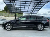 2016 Volkswagen Passat Variant Sedan for sale, Japanese used car export - photo 13 of 50 | GULJI TRADERS